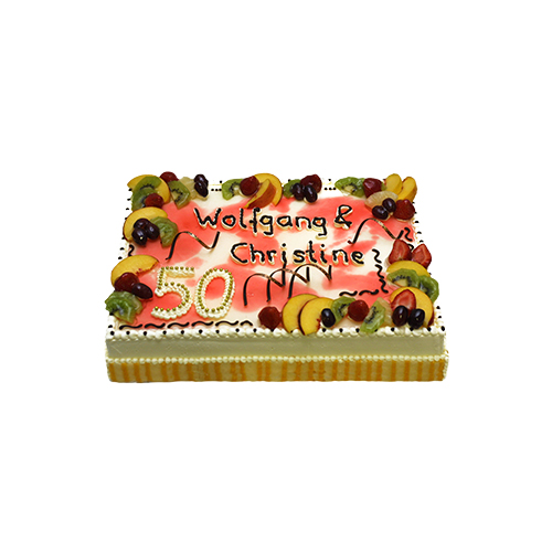 Featured image for “Torte Goldene Hochzeit mit Frucht”